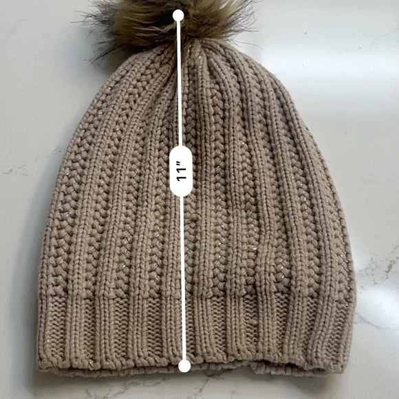 Hat - Picture 5 of 5